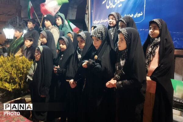 مراسم اربعین امام شهید آیت الله العظمی امام خامنه‌ای مدظله‌العالی در شهرستان فیروزکوه