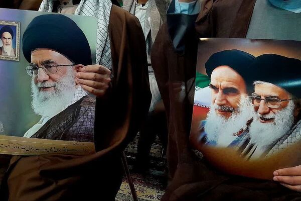 حماسه ۹ دی زنده است؛ ورامینی‌ها بار دیگر با ولایت، پیمان بستند