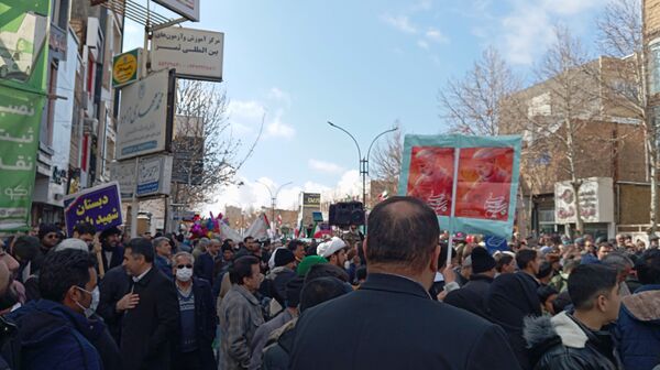 راهپیمایی ۲۲بهمن در شهرستان کاشمر با حضور پر رنگ مردم برگزار شد 