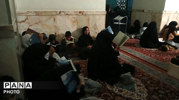 مراسم عزاداری شب قدر در زیارتگاه شهید مدرس