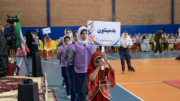 المپیاد درون‌مدرسه‌ای و جشن پویایی و نشاط در دبستان دخترانه حاج شکرالله فرقدانی اصفهان