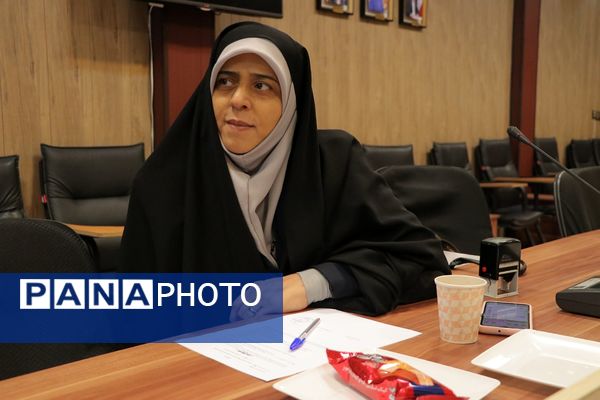 نشست بهسازی مدارس در بهارستان‌دو