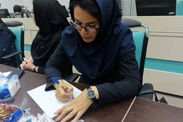 نشست خبری فرمانداری  شهرستان قدس با اصحاب رسانه در هفته دولت و خبرنگاری