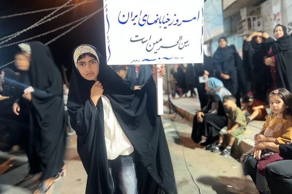حضوردانش آموزان دراجتماع مردمی رودبارجنوب