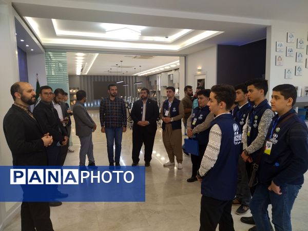بازدید دانش‌آموز خبرنگاران پانا از ستاد ویژه توسعه فناوری نانو؛ آشنایی با دنیای فناوری‌های نوین