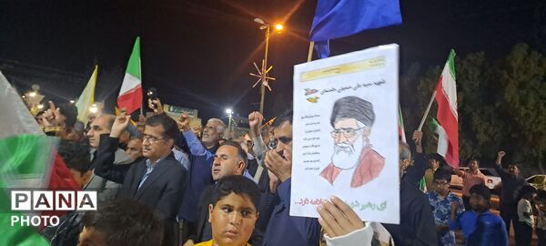 تداوم تجمعات شبانه رودخانه با حضور مدیرکل آموزش و پرورش هرمزگان
