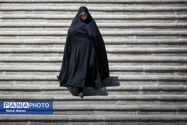 حاشیه جلسه هیات دولت - 27 تیر