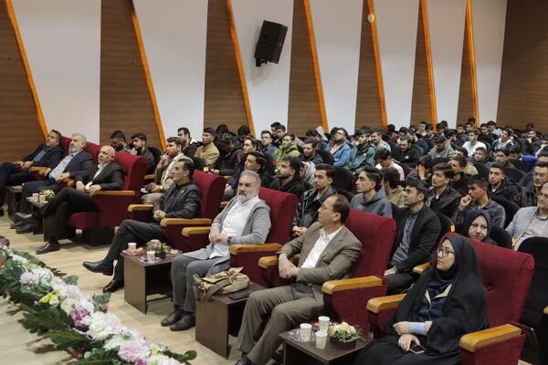 رویکرد پژوهشی در تمام فعالیت‌های آموزشی و تربیتی دانشگاه فرهنگیان