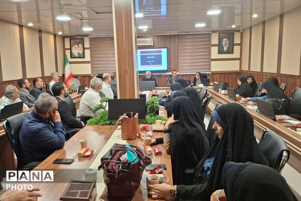 کارگاه توانمندسازی مدیران مقطع متوسطه اول در شهر ری