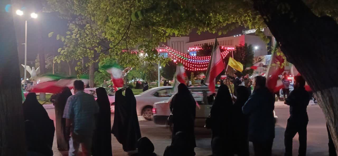 ۶۰ شب حضور مستمر؛ مردمی که قلبشان به عشق وطن می‌تپد