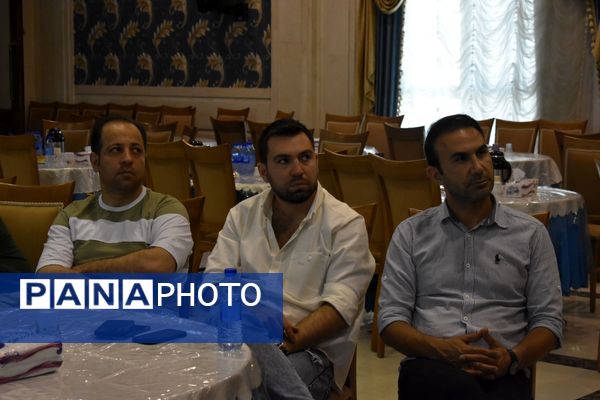 برگزاری جلسه هیئت فوتبال شهر پردیس با حضور مدیران باشگاه ها و مربیان