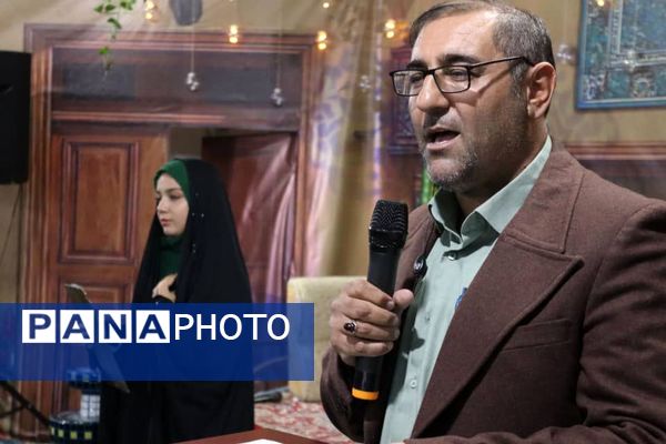 برگزاری باشکوه دومین محفل قرآنی «رواق» با محوریت ترویج جلسات خانگی قرآن در شهرستان فلارد