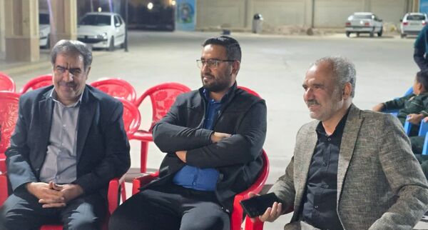 برگزاری جشن روز دانش‌آموز در دبستان شاهد غدیر بافق