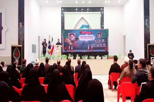 مراسم سی و پنجمین سالگرد ارتحال امام ( ره) در حسینیه ثارالله یاسوج