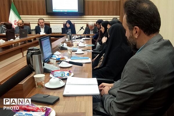 برپایی کمیته علمی اجرایی طرح ملی نماد در ناحیه دو شهرری 

