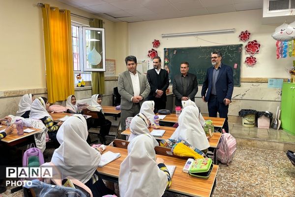 جشنواره بازی‌ وارسازی مدارس منطقه کهریزک 