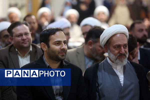 جشن ازدواج ۷۳۰ زوج دانشجوی در حرم حضرت معصومه(س)