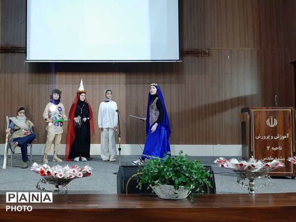جشن فارغ‌التحصیلی مدرسه شهید جواهری۲ 