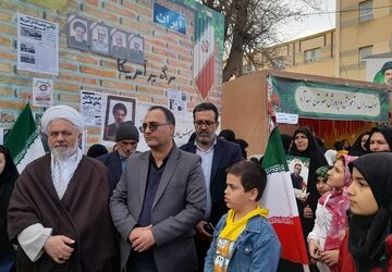 اسدآباد؛ در صف مقدم عشق و وطن‌پرستی