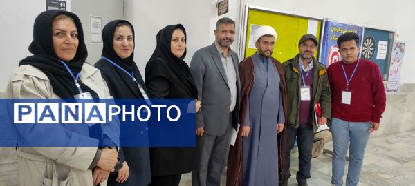 برگزاری مسابقات دارت ویژه کادر اداری آموزش پرورش شهرستان شیروان