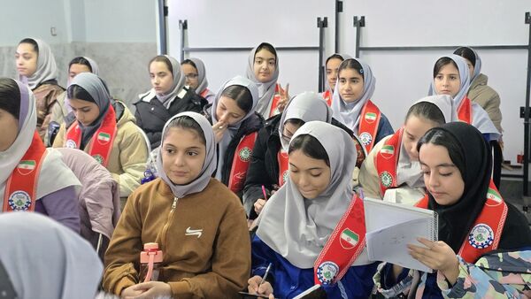 کارگاه آموزشی یاورمربیان پیشتازان سازمان دانش‌آموزی شهرستان نظرآباد