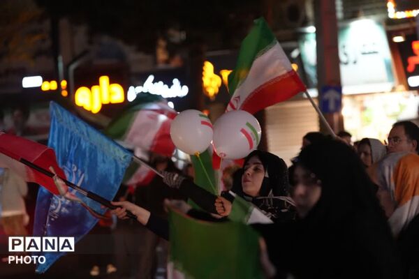 بیست و پنجمین موج تجمع مردم فردیس در مــراسم شهـادت قائد امت و بـیـعت با رهبری