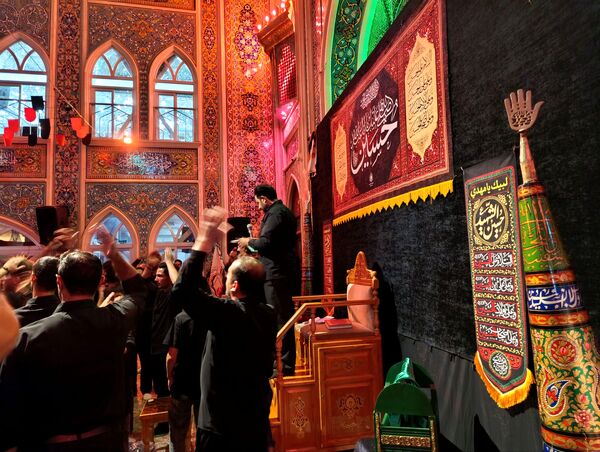مراسم عزاداری امام حسین (ع) در شب تاسوعای حسینی 