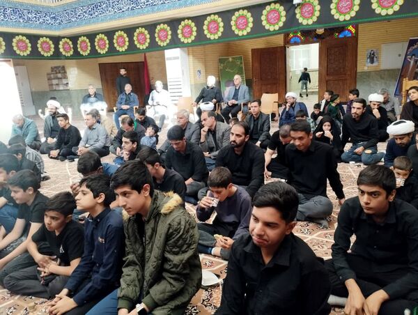 عزاداری هیات‌های دانش‌آموزی در کاظمیه