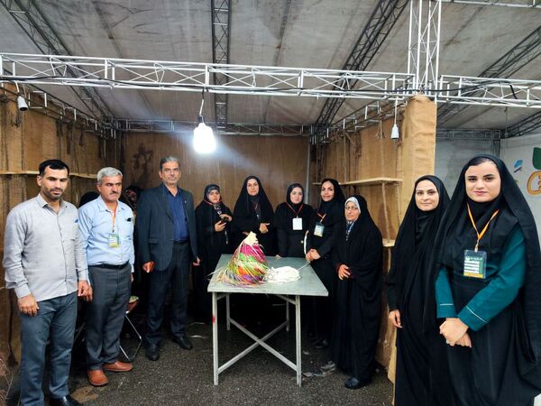 بازدید معاون پرورشی و فرهنگی وزارت آموزش و پرورش از نمایشگاه دستاوردهای کانون‌های فرهنگی تربیتی استان بوشهر