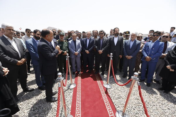 افتتاح پروژه انتقال گاز دشتک زابل به نهبندان