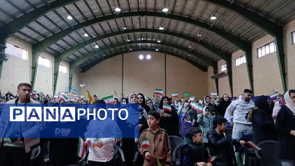 جشن بزرگ انقلاب در ملارد 