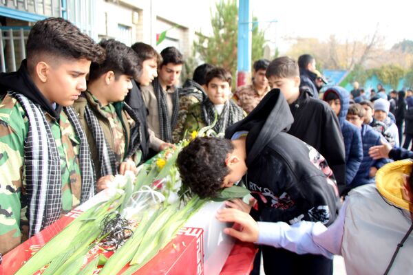 بدرقه ستاره گمنام فاطمی در مدارس ناحیه‌۴ تبریز