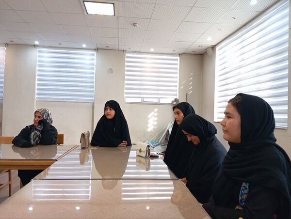 انجمن‌های اسلامی یکی از ثروت‌های جمهوری اسلامی اند
