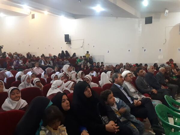 اختتامیه دومین جشنواره فرهنگی هنری شهید آرمان علی‌وردی در شهرستان میمه