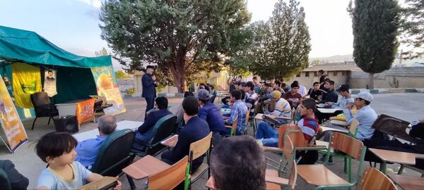 نواخته شدن زنگ مقاومت در دبیرستان مولوی یاسوج