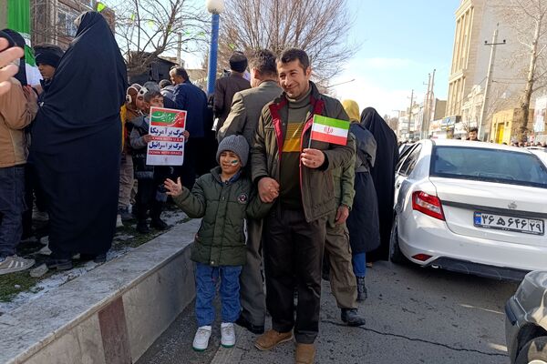 راهپیمایی باشکوه ۲۲ بهمن در اسلام آباد غرب