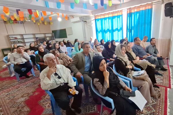 تعامل اولیا و مربیان در دبیرستان رازی