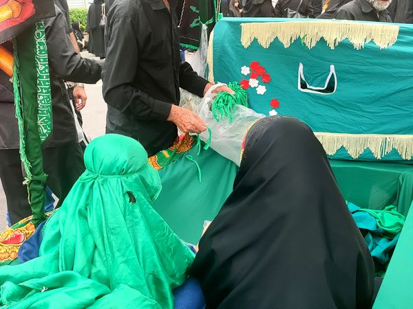 اجتماع عاشوراییان در میدان طالقانی قائمشهر