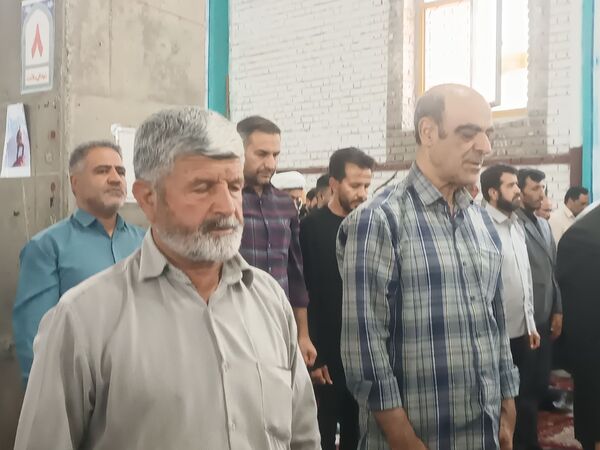 نماز جمعه با حضور پرشور مردم ولایتمدار نیشابور 