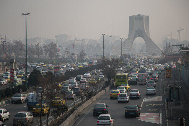 تداوم آلودگی هوا در تهران تا ظهر دوشنبه