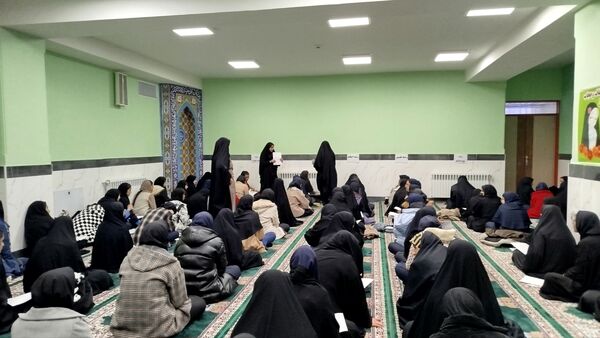 آزمون کتبی مسابقات قرآن و عترت دانش آموزان دخترانه  متوسطه 
