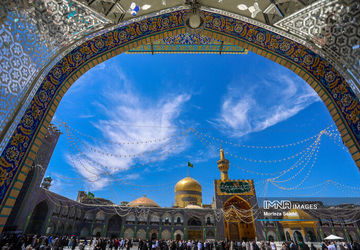 برگزاری جشن میلاد امام رضا (ع) در کازرون
