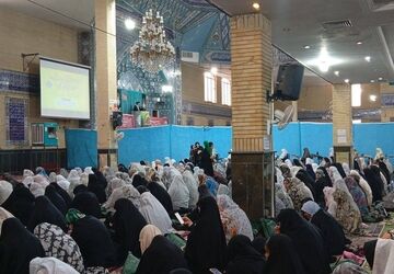 نماز جمعه؛ پیوند نیایش، آگاهی و اتحاد دانش‌آموزان