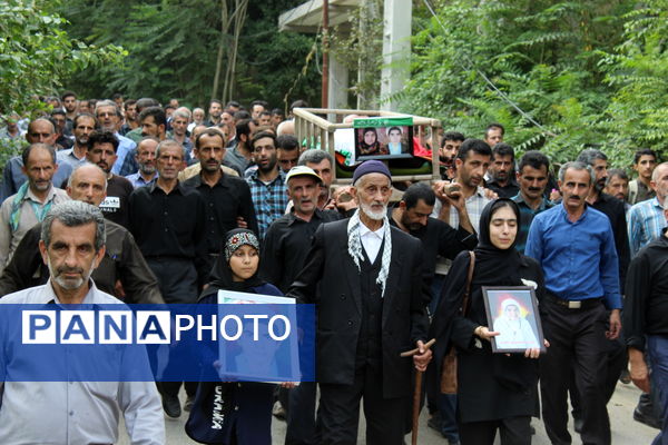 تشییع پیکر مادر شهید حسینعلی جعفری