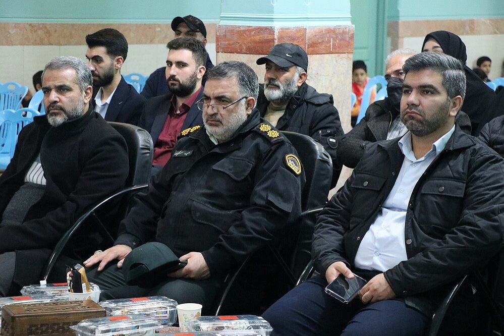 حضور مدیر سازمان دانش‌آموزی شهرستان‌های استان تهران در مراسم گرامیداشت سردار دل‌ها در ناحیه 2 شهرری 