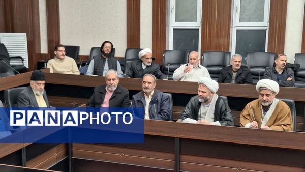 دیدار فرماندار تربت حیدریه با ذاکران عشق و اهل بیت