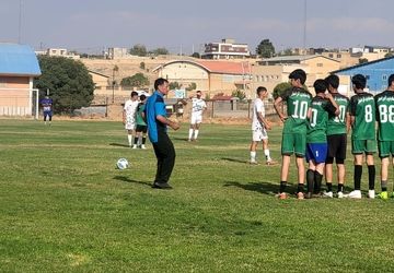 برگزاری مسابقه فوتبال بین تیم های ذوب آهن اصفهان و ذوب آهن شهرکرد در سامان