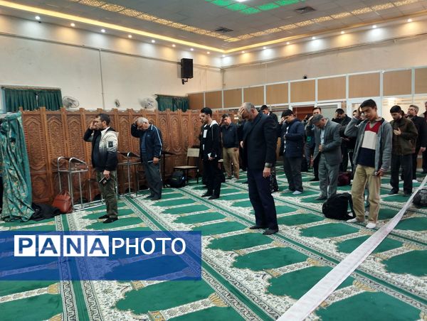 سفر دانش‌آموزان خراسان رضوی به دیدار مقام معظم رهبری 