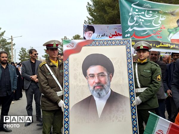 حضوری سرشار از عشق به ولایت در روز قدس  شهرستان رشتخوار 