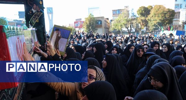 مراسم تشییع پیکرهای ۷ شهید گمنام در کرمانشاه